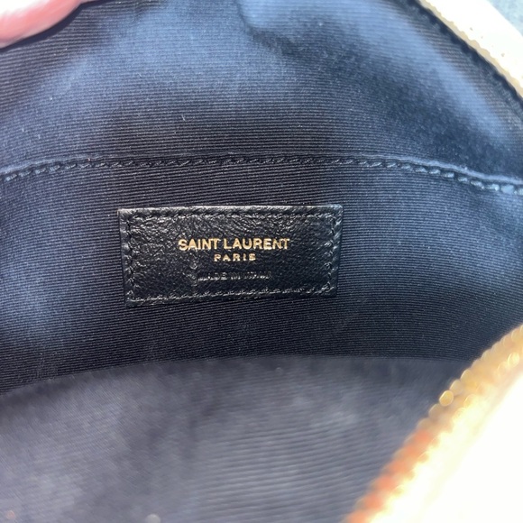 YSL Vinyle Round Camera Bag - Picture 11 of 12